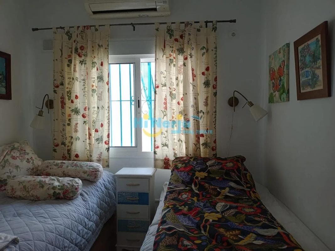 Venta de chalet independiente en Avda Pescia - Ctra de Frigiliana, Nerja
photo 3