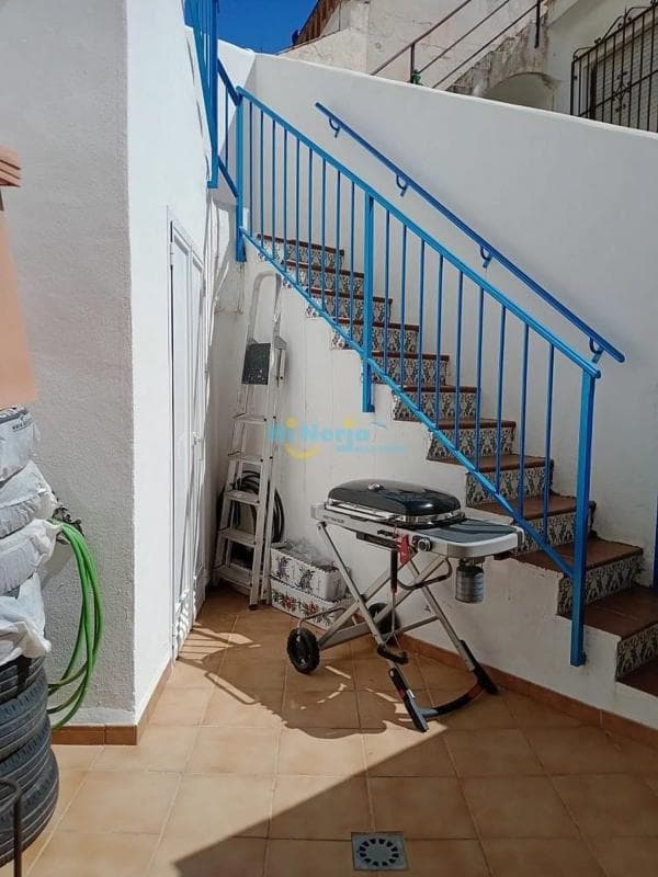 Venta de chalet independiente en Avda Pescia - Ctra de Frigiliana, Nerja
photo 5