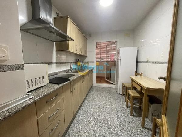 Piso en venta en Avda Pescia - Ctra de Frigiliana, Nerja thumbnail 2