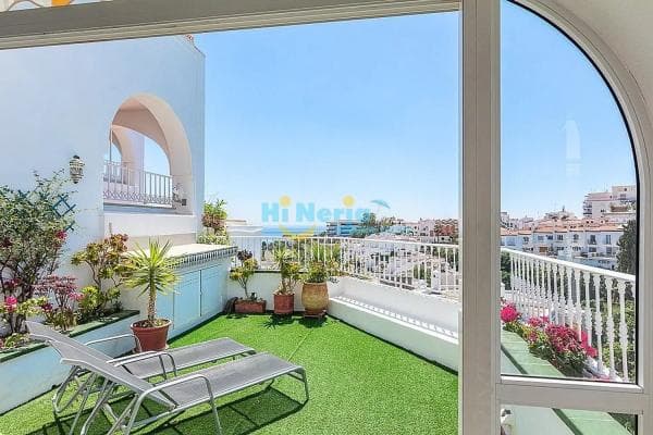 Apartment for sale in Avda Pescia - Ctra de Frigiliana, Nerja thumbnail 2