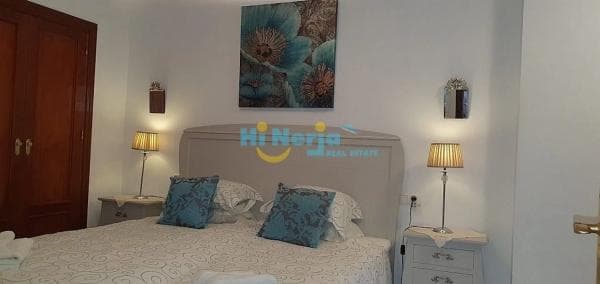 Apartment for sale in Avda Pescia - Ctra de Frigiliana, Nerja thumbnail 1