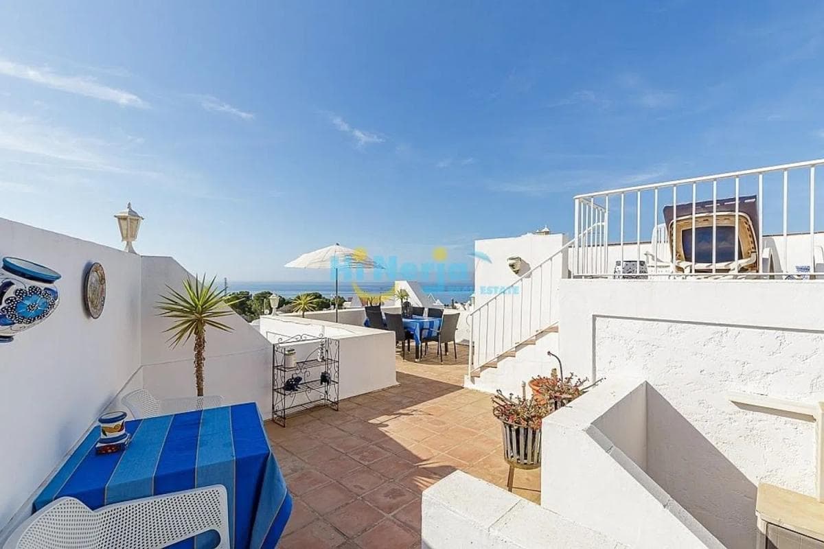 Venta de chalet independiente en Avda Pescia - Ctra de Frigiliana, Nerja
photo 4