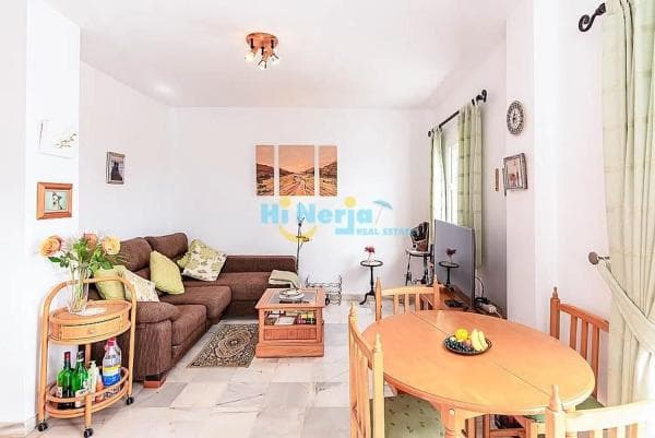 Apartment for sale in Avda Pescia - Ctra de Frigiliana, Nerja thumbnail 2