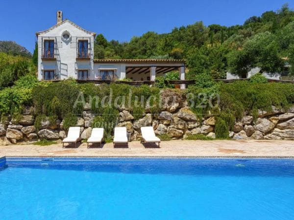 Chalet independiente en venta en , Gaucin photo 1