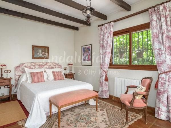 Chalet independiente en venta en , Gaucin thumbnail 2