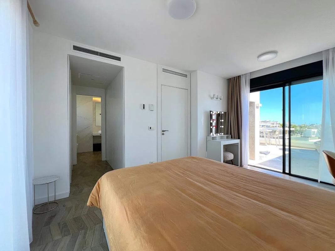 Venta de chalet independiente en Calle Artola Golf s/n, Marbella
photo 3