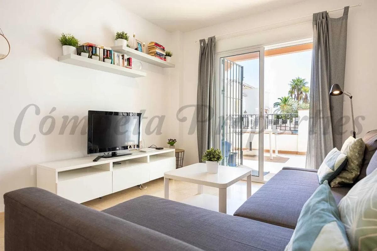 Venta de piso en Burriana, Nerja
photo 2