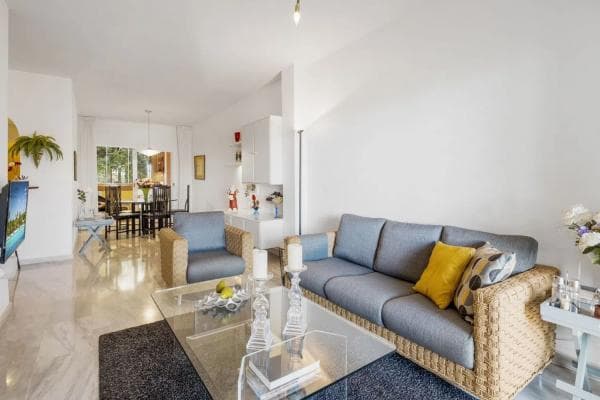 Piso en venta en Barrio Riviera del Sol, Mijas photo 1