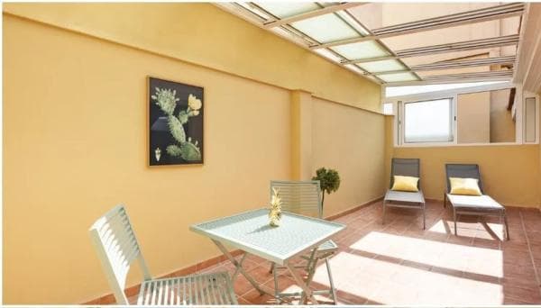 Penthouse for sale in Calle Carretería, Málaga thumbnail 1