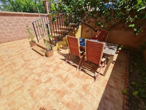 Коттедж на продажу в Calle Tamarindo, Vélez-Malaga thumbnail 2