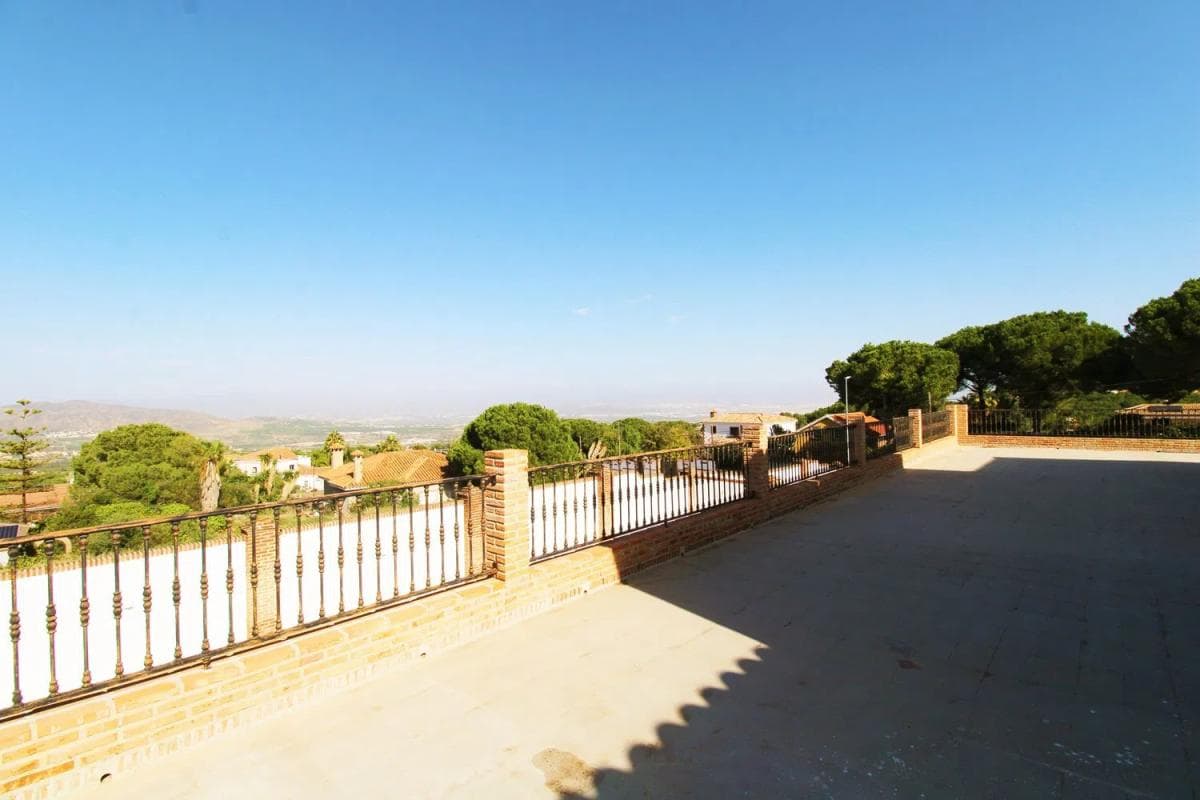 Venta de chalet independiente en Pinos de Alhaurín, Alhaurín de la Torre
photo 2