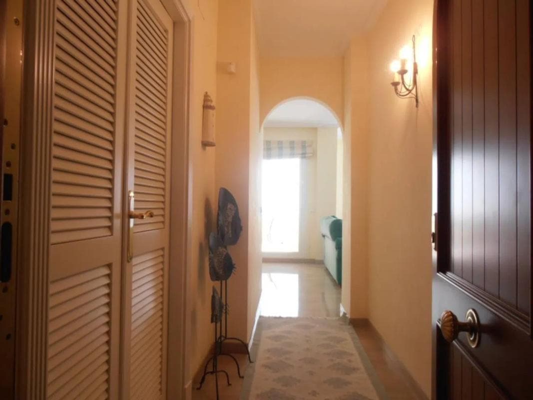 Sale of apartment in Solymar - Puerto Marina, Benalmádena
photo 5