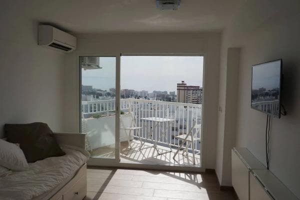 Apartment for sale in Calle Luis Vives, 3, Benalmádena photo 1