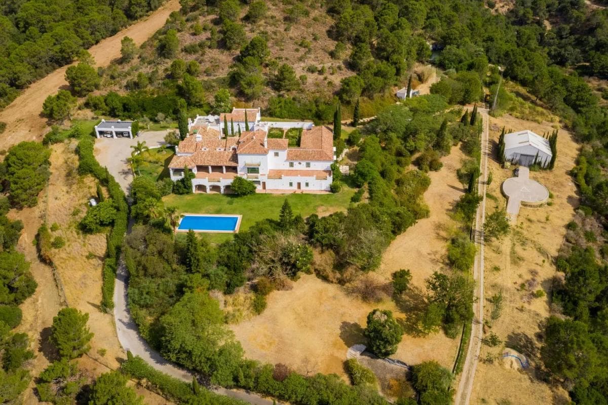 Sprzedaż niezależnego domku jednorodzinnego w Barrio El Velerín, Estepona photo 4
