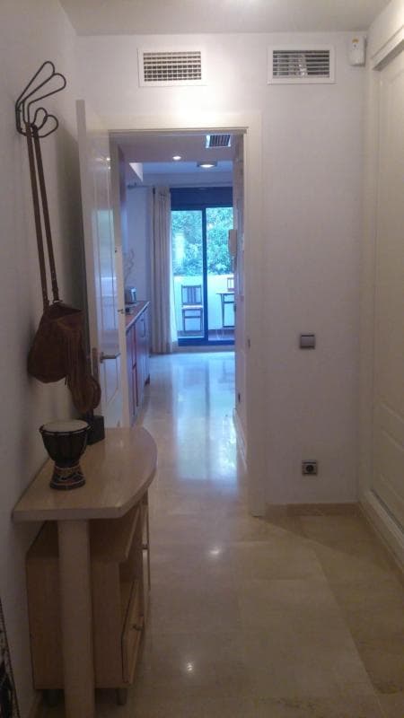 Sale of apartment in Calle torrealmádena, 2, Benalmádena
photo 5