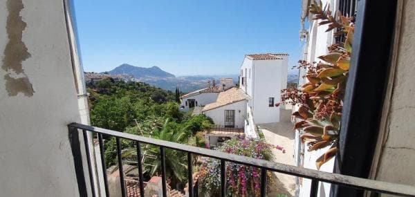 Chalet independiente en venta en , Gaucin thumbnail 1