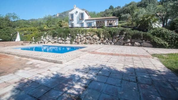 Chalet independiente en venta en , Gaucin photo 1