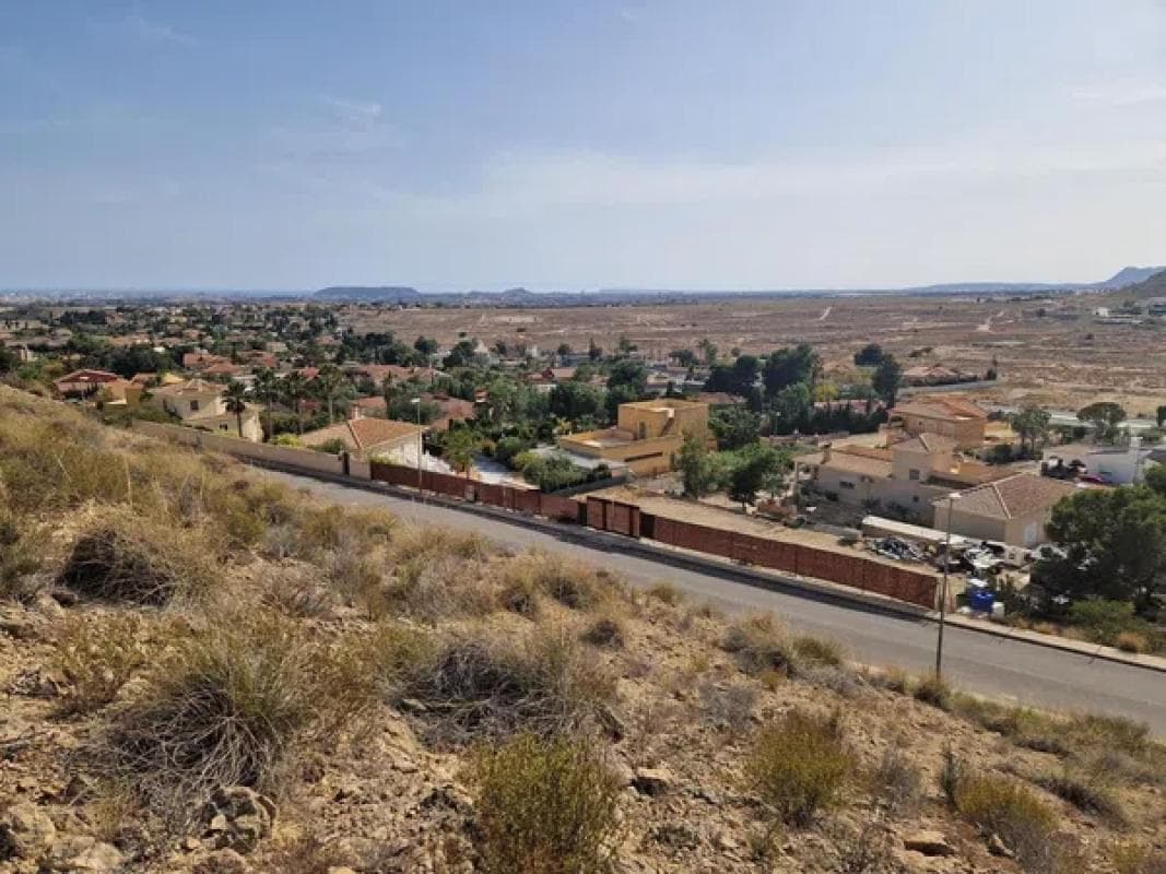 Terreno en venta en Mutxamel, Alicante photo 4