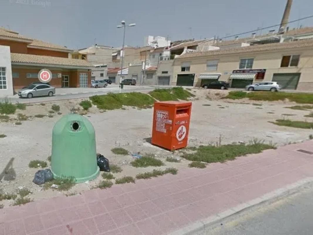 Terreno en venta en Monovar, Alicante photo 2