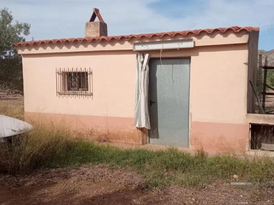 Terreno en venta en Biar, Alicante photo 2