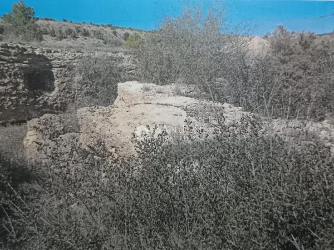 Terreno en venta en Monovar, Alicante photo 2