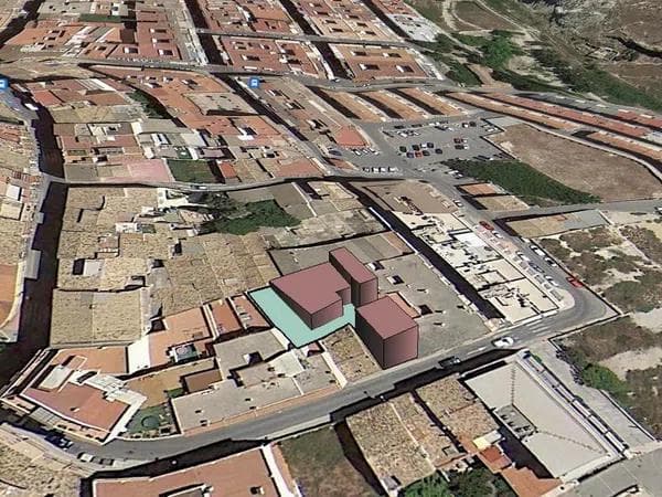 Terreno en calle de la Torre de les Maçanes thumbnail 2