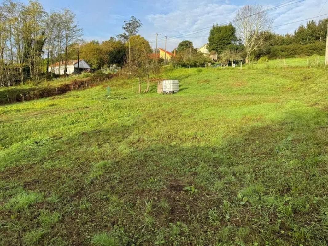 Terreno en venta en Brion, A Coruña photo 4
