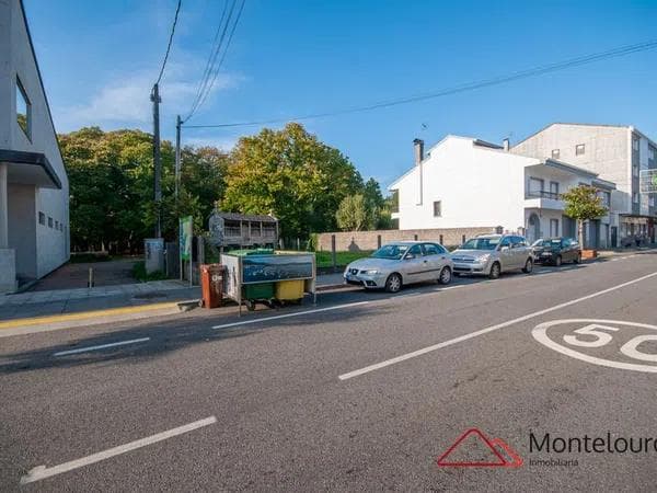 Terreno en avenida San Campio thumbnail 2