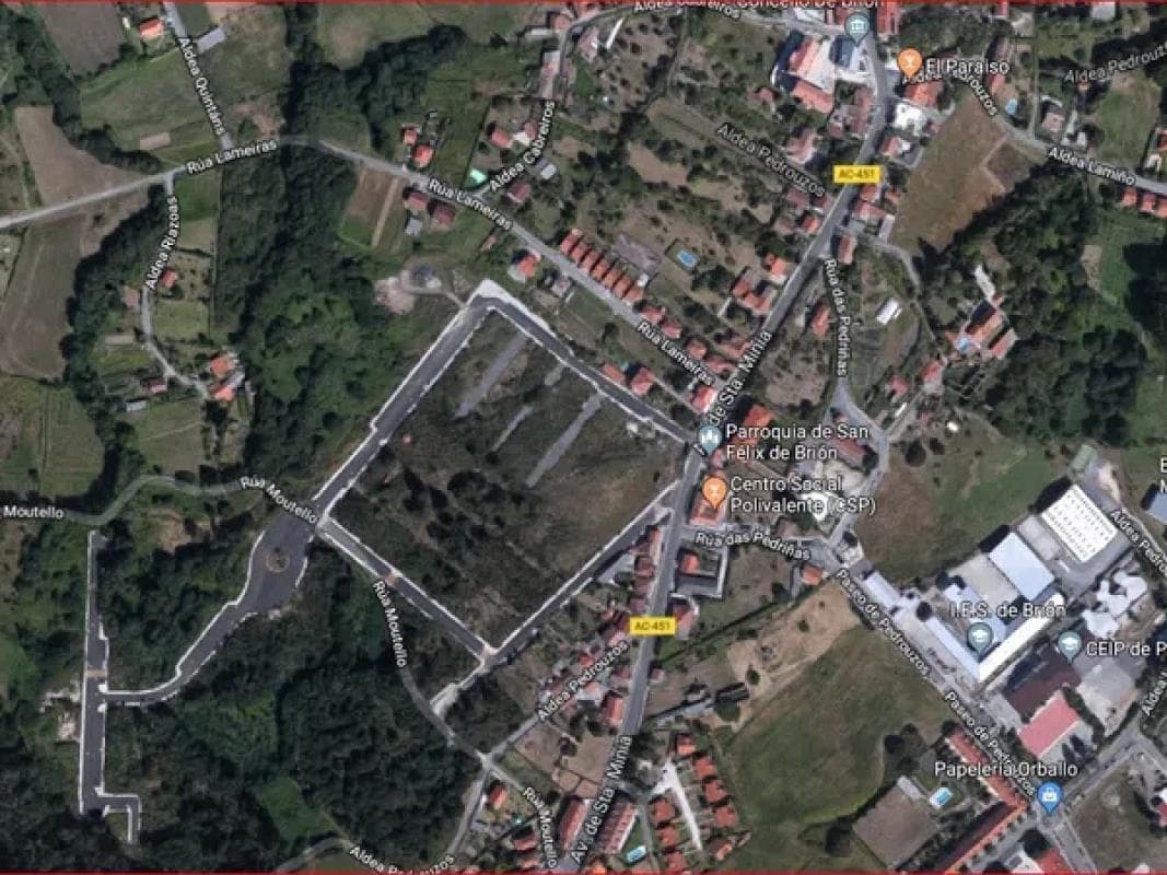 Terreno en venta en Brion, A Coruña photo 3