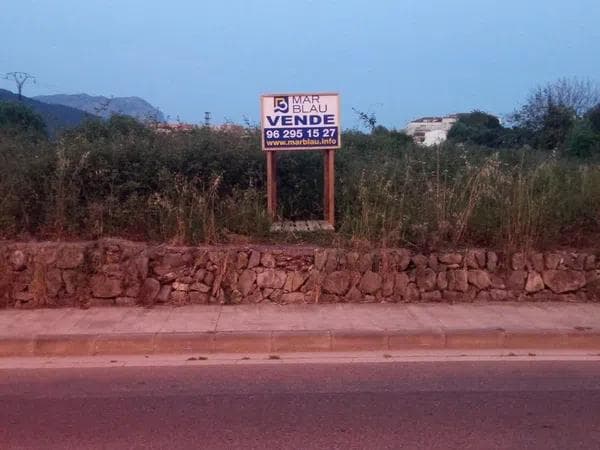 Terreno en calle dels Furs photo 2