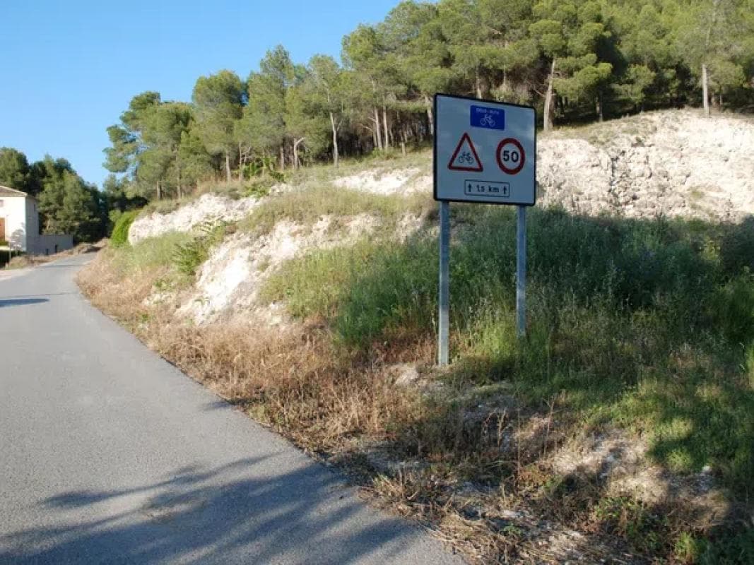 Terreno en venta en Biar, Alicante photo 5