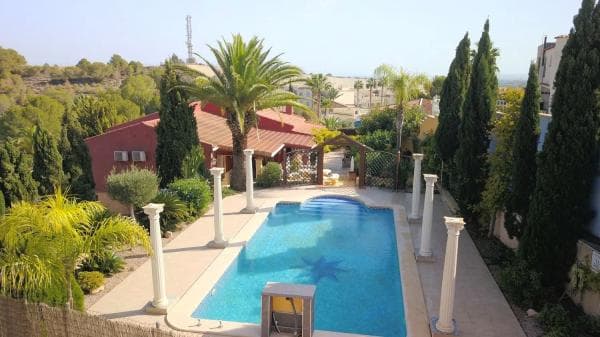 Casa independiente photo 1