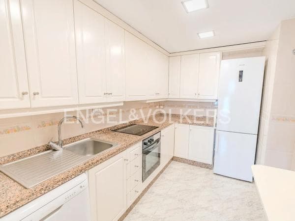 Piso en venta en Avenida de Niza, 29, Alicante / Alacant photo 1