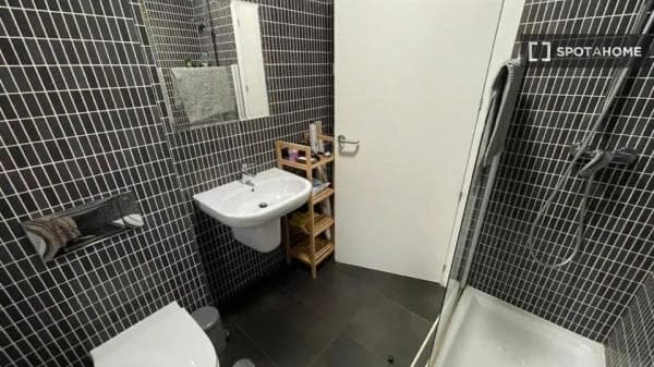 Apartment for rent in , Madrid photo 4