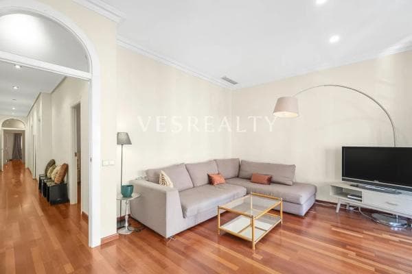 Piso en venta en Calle Girona, Alicante / Alacant thumbnail 1