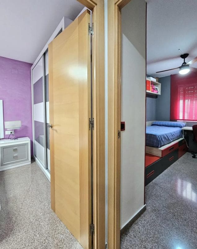 Продажа квартиры на Calle Pintor Otilio Serrano, Аликанте / Алакант
photo 4