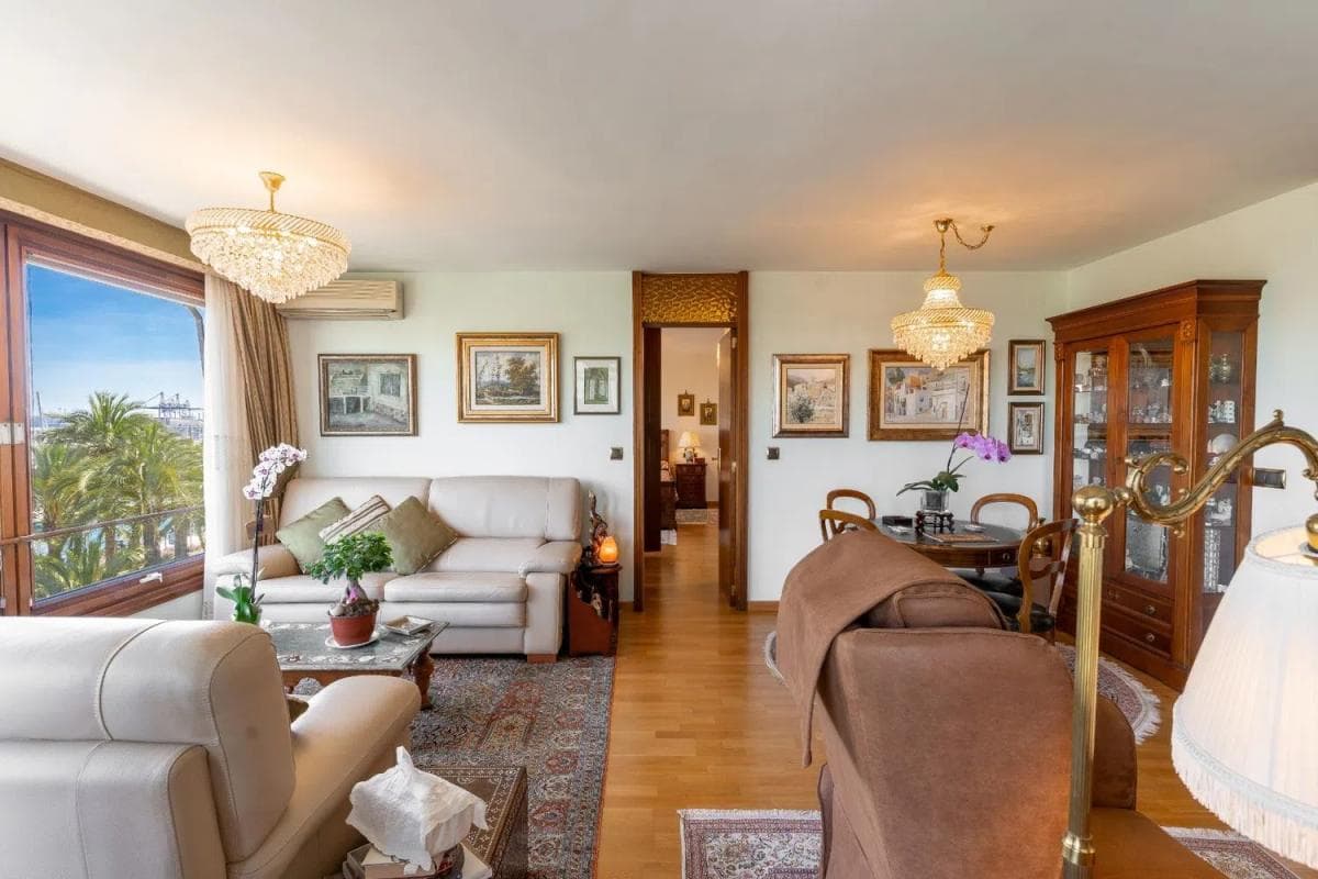 Venta de piso en Calle Ingeniero Lafarga, 2, Alicante / Alacant
photo 2