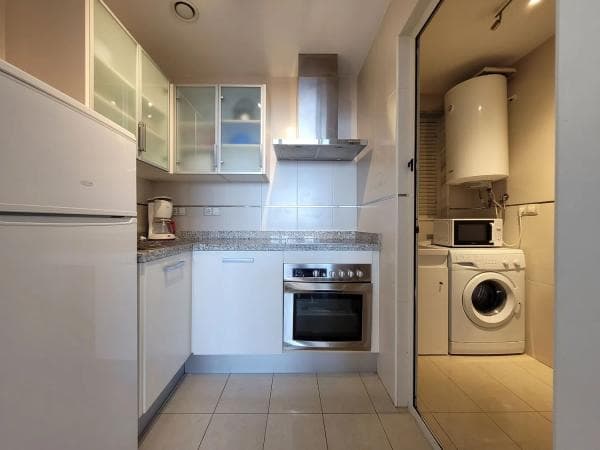 Apartment for sale in Calle Derramador, Benidorm thumbnail 2