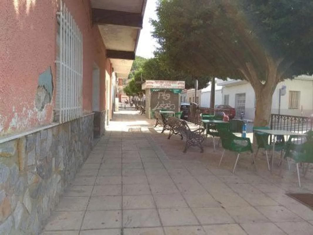 Propiedades en venta y alquiler en España photo 3