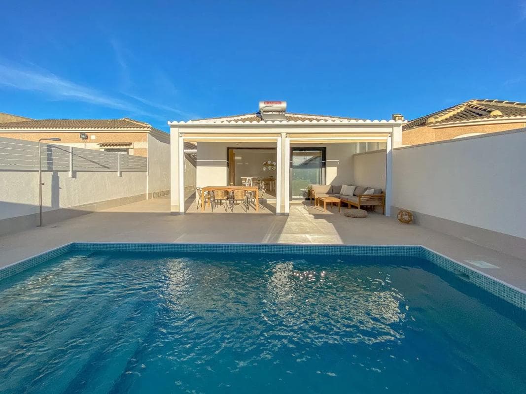 Venta de chalet independiente en Calle Strauss, 10727 ML10727, Torrevieja
photo 2