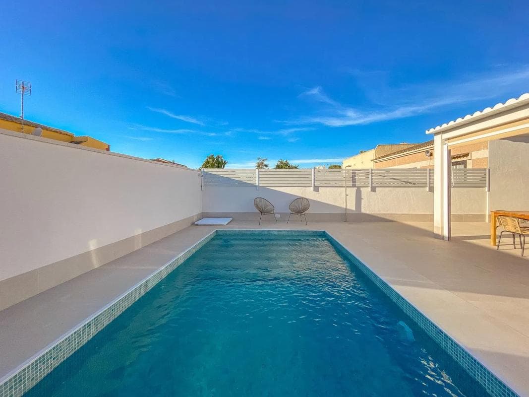 Venta de chalet independiente en Calle Strauss, 10727 ML10727, Torrevieja
photo 4