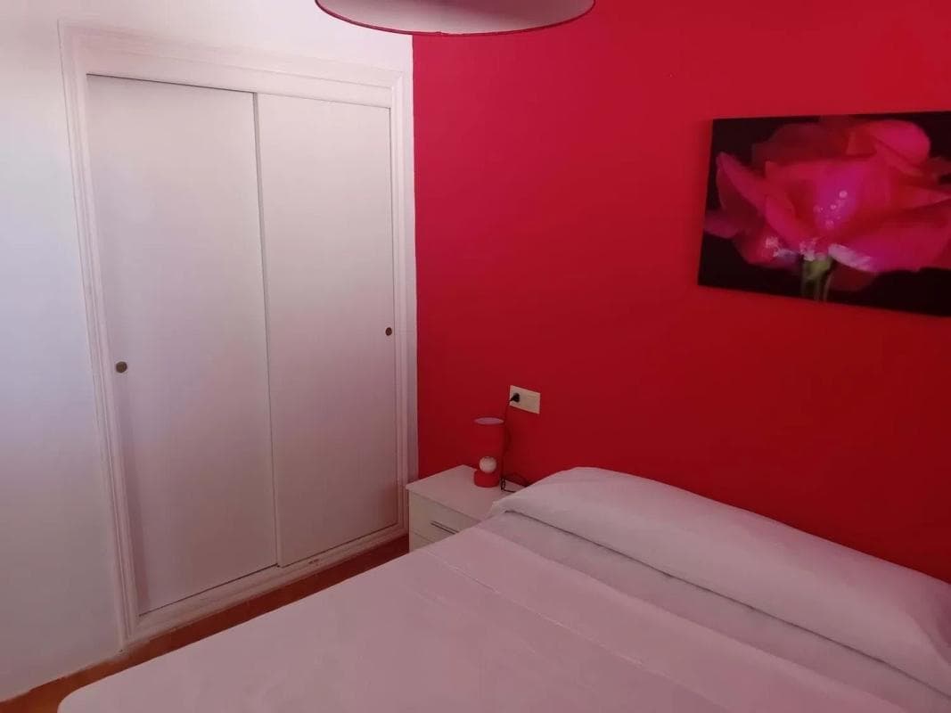 Sale of apartment in Calle Magallanes, Torrevieja
photo 2