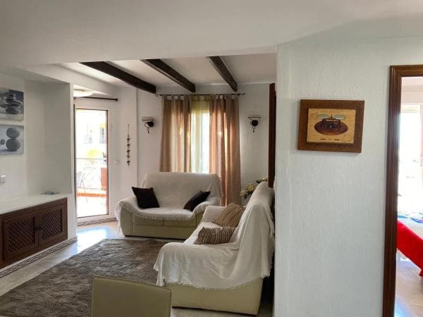 Piso en venta en Avenida Roentgen, 5, Torrevieja thumbnail 1