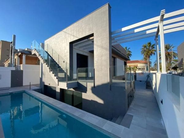 Casa independiente photo 1