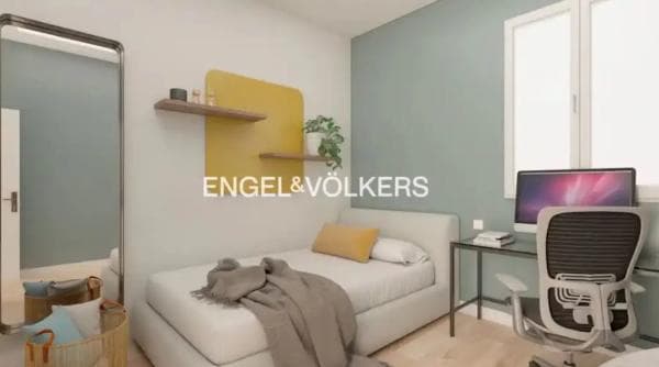 Piso en venta en Calle Nou de la Rambla, Barcelona
thumbnail 2