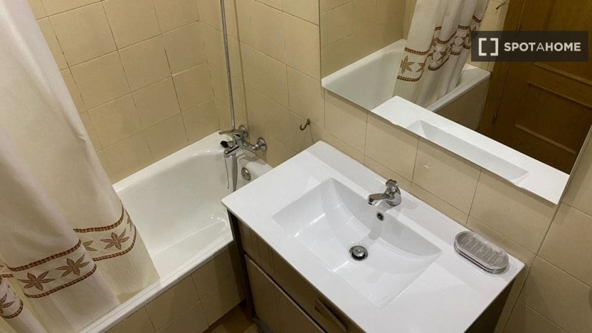 Properties for sale and rent in Spain photo 5