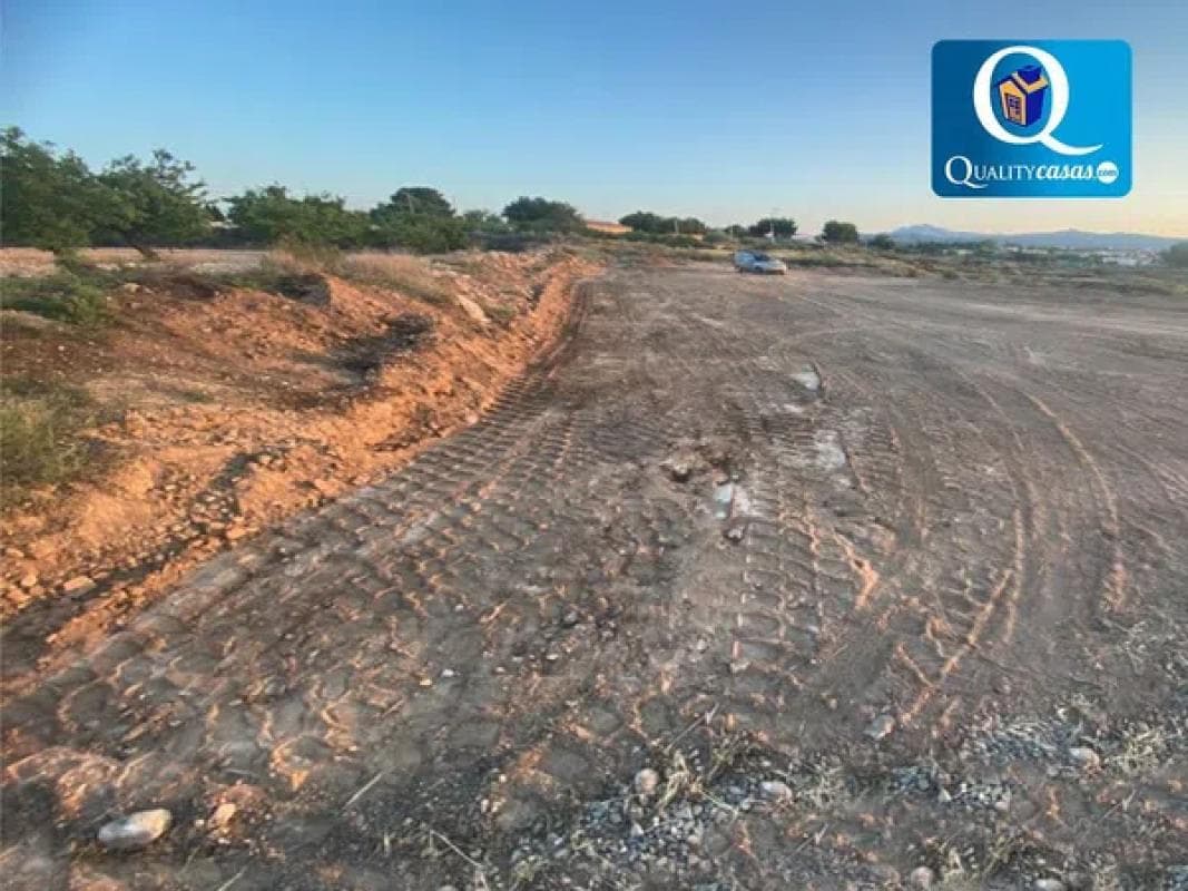 Terreno en venta en San Vicente del Raspeig, Alicante photo 3