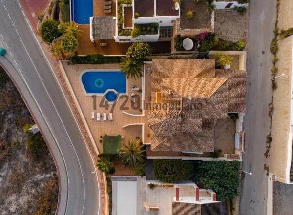 Casa independiente en avenida del Portet thumbnail 1