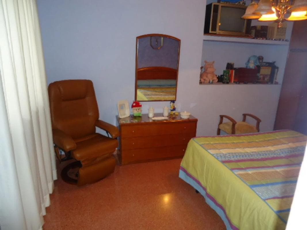 Propiedades en venta y alquiler en España photo 4