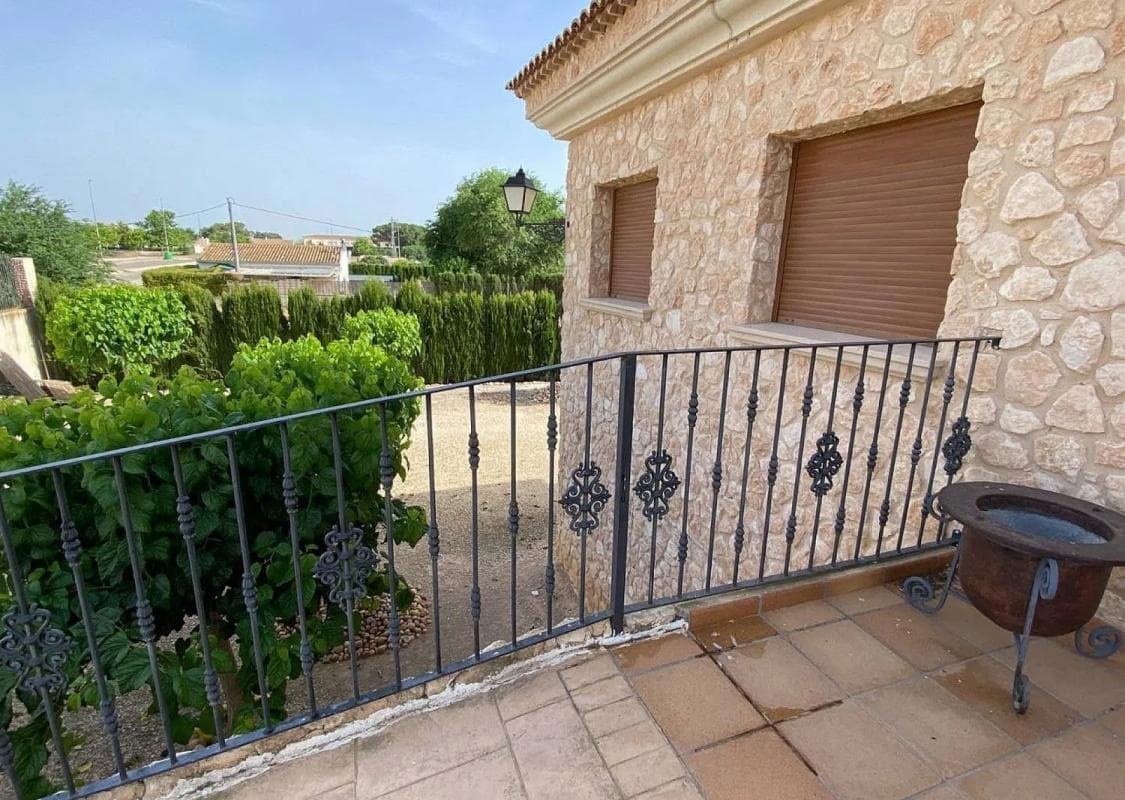 Venta de chalet independiente en Las Virtudes, Villena
photo 2